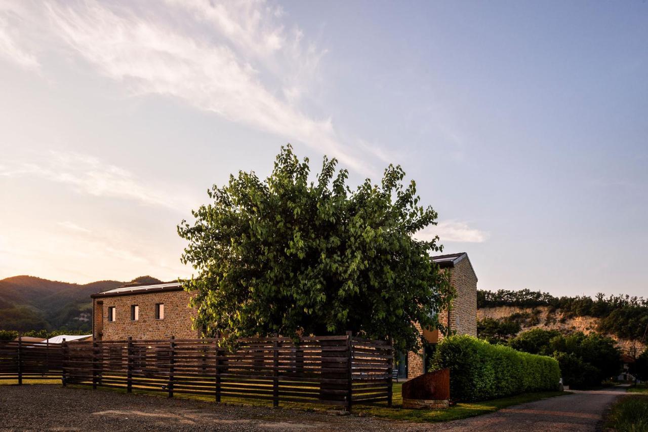 Villa Gelso Vesime Bagian luar foto